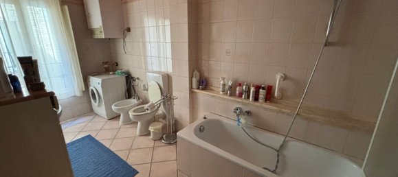 4 chambres Appartement à Sassuolo, Italy No. 381656 26