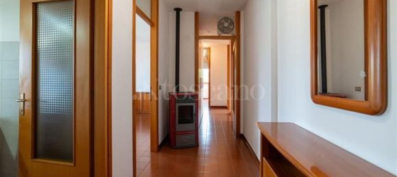 Apartamento de 6 divisões em Udine, Italy N.º 213927 6