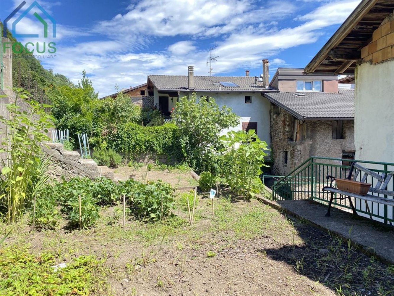 8 rooms House in Cembra Lisignago, Italy No. 285614