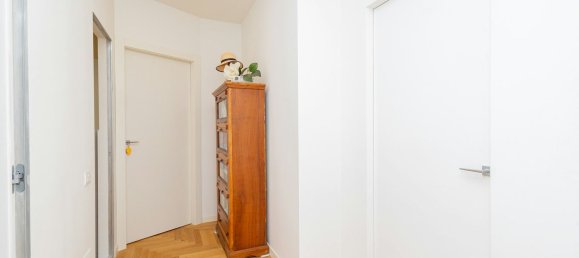 Apartamento de 4 habitaciónes en Legnano, Italy No. 338129 21