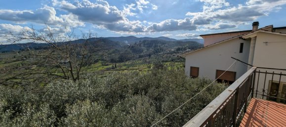 Casa de 8 divisões em Quarrata, Italy N.º 46001 22