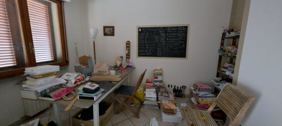 Casa de 8 divisões em Quarrata, Italy N.º 46001 23