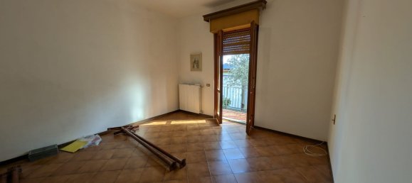 Casa de 8 divisões em Quarrata, Italy N.º 46001 9