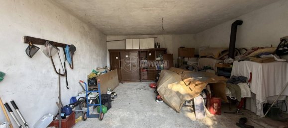 4 bedrooms Apartment in Asti, Italy No. 186211 57