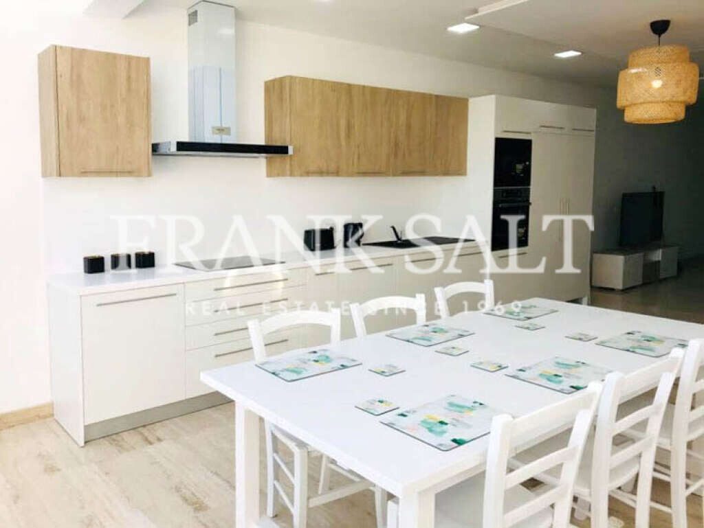 3 bedrooms Apartment in Siggiewi, Malta No. 10831