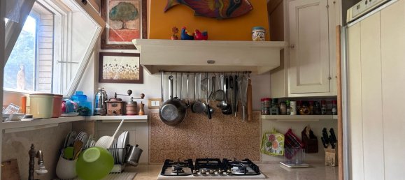 3-salle Appartement à Rome, Italy No. 203894 11