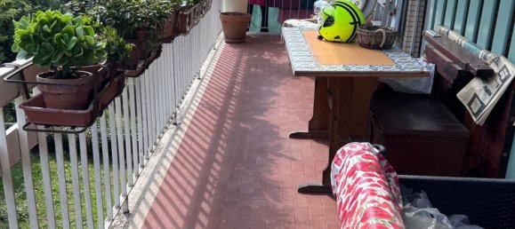 3-salle Appartement à Rome, Italy No. 203894 12