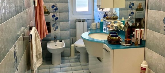 Квартира с 3 комнатами в Генуя, Италия № 254438 6