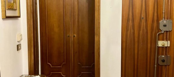 Квартира с 3 комнатами в Генуя, Италия № 254438 5