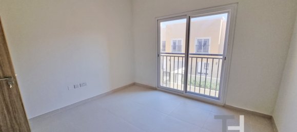 Таунхаус с 4 спальнями в Dubai Land, ОАЭ № 28572 14