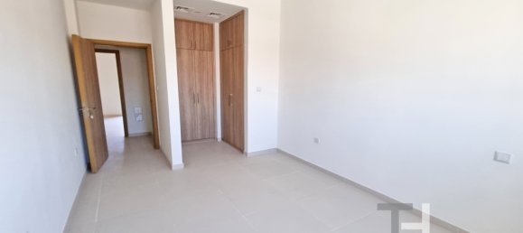 Таунхаус с 4 спальнями в Dubai Land, ОАЭ № 28572 16