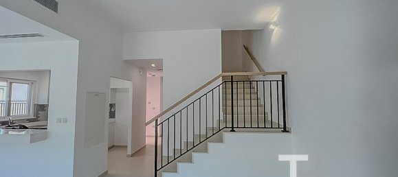 Таунхаус с 4 спальнями в Dubai Land, ОАЭ № 28572 9