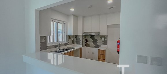 Таунхаус с 4 спальнями в Dubai Land, ОАЭ № 28572 3