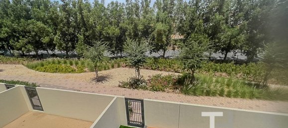 Таунхаус с 4 спальнями в Dubai Land, ОАЭ № 28572 15