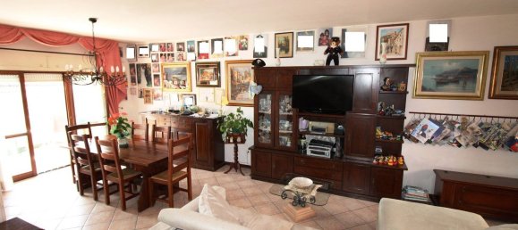6 Schlafzimmer Wohnung in Montegranaro, Italy, Nr. 352268 7