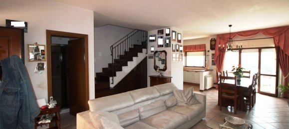 6 Schlafzimmer Wohnung in Montegranaro, Italy, Nr. 352268 5