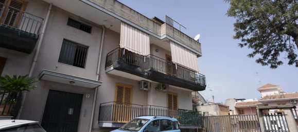 3 rooms Apartment in Aci Catena, Italy No. 167622 30