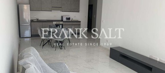 2 bedrooms Apartment in Marsalforn, Malta No. 697 3