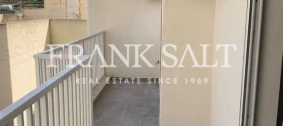 2 bedrooms Apartment in Marsalforn, Malta No. 697 16