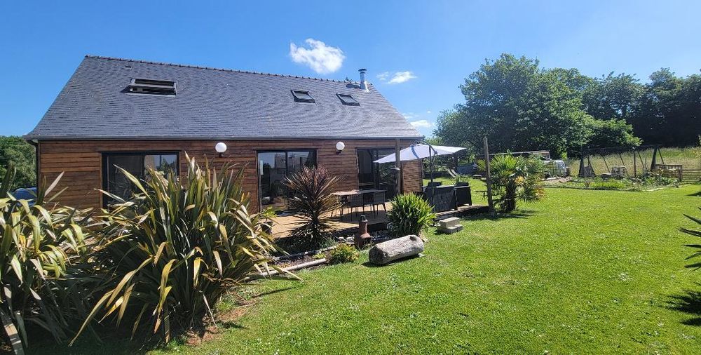 4 bedrooms House in Languidic, France No. 316419