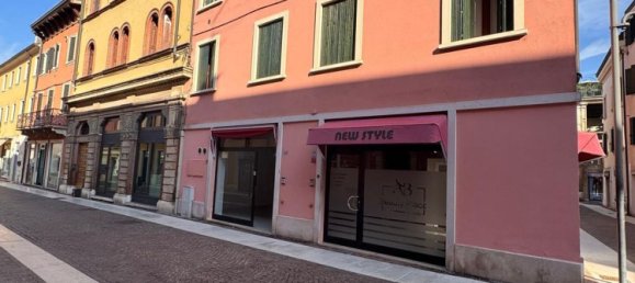 65m² Commercial property in Legnago, Italy No. 380401 8