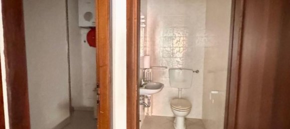 65m² Commercial property in Legnago, Italy No. 380401 17