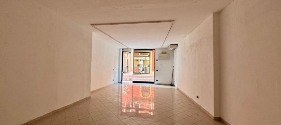 65m² Commercial property in Legnago, Italy No. 380401 18