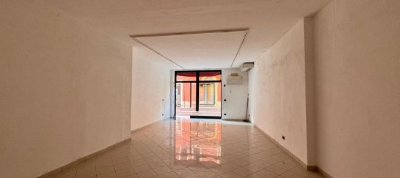 65m² Commercial property in Legnago, Italy No. 380401 19