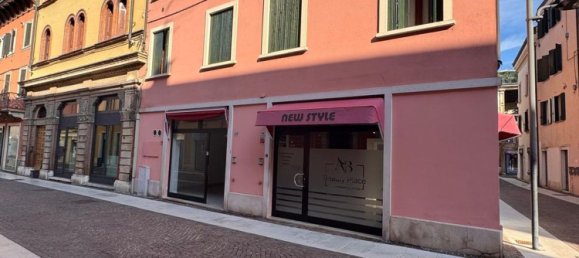 65m² Commercial property in Legnago, Italy No. 380401 15