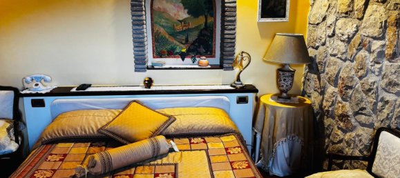 Вилла с 5 спальнями в Итри, Италия № 327642 17