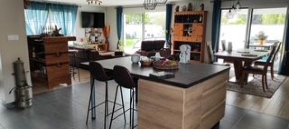 Дом с 4 спальнями в Меро, Франция № 323128 2