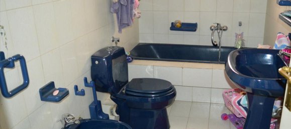 Коммерческая недвижимость с 5 спальнями в Рафина, Греция № 5860 24