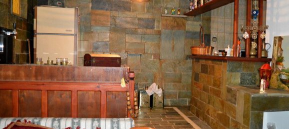 Коммерческая недвижимость с 5 спальнями в Рафина, Греция № 5860 14