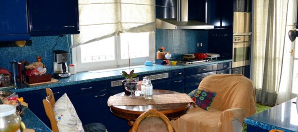 Коммерческая недвижимость с 5 спальнями в Рафина, Греция № 5860 18