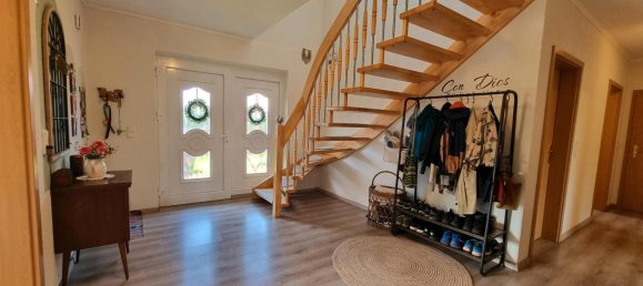 Бунгало с 4 спальнями в Биркенфельд, Германия № 235473 8