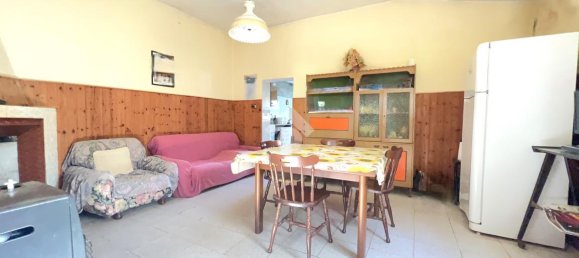 Apartamento de 5 divisões em Oristano, Italy N.º 38699 9