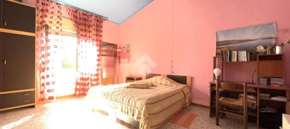 Apartamento de 5 divisões em Oristano, Italy N.º 38699 20