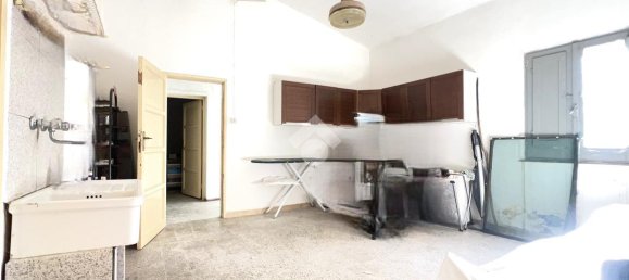 Apartamento de 5 divisões em Oristano, Italy N.º 38699 22