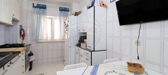 1 Schlafzimmer Wohnung in Rio de Mouro, Portugal, Nr. 223896 2