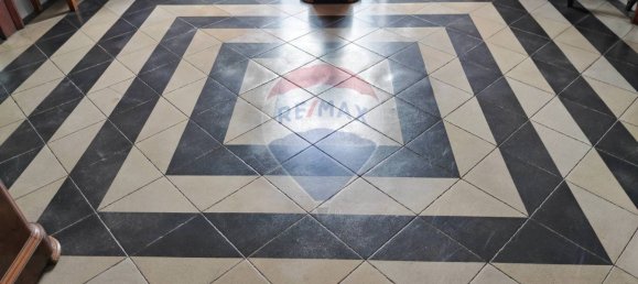 Apartamento de 5 divisões em Bari, Italy N.º 180541 10