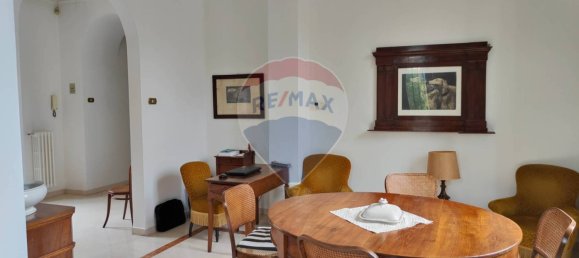 Apartamento de 5 divisões em Bari, Italy N.º 180541 30