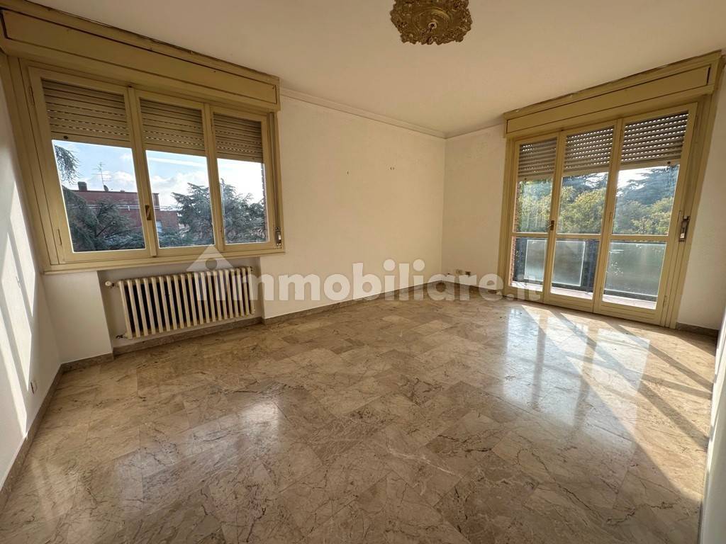 3 bedrooms Apartment in Vignola, Italy No. 357700