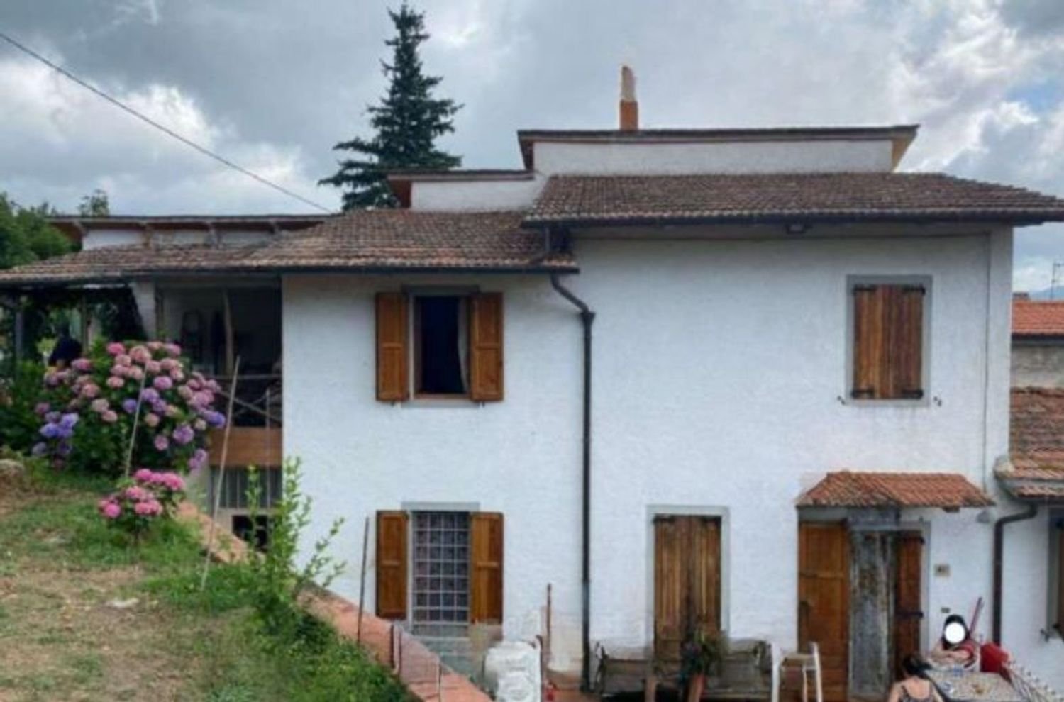 7 bedrooms Apartment in Pistoia, Italy No. 321139