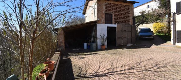 10 rooms House in Vigliano d'Asti, Italy No. 160817 30