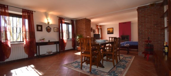 10 rooms House in Vigliano d'Asti, Italy No. 160817 6