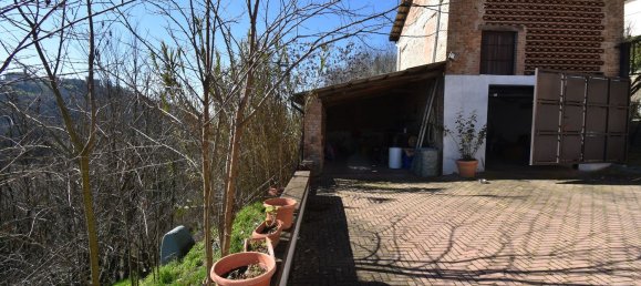 10 rooms House in Vigliano d'Asti, Italy No. 160817 31