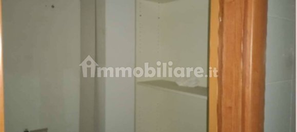 1 room Commercial property in Marcianise, Italy No. 315758 5