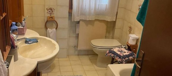 Вилла с 5 спальнями в Монтеротондо, Италия № 381545 17