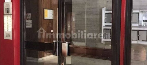 Oficina de 5 habitaciónes en Perugia, Italy No. 119746 2