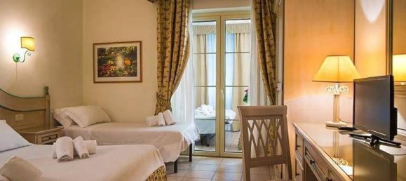 10000m² Hotel in Arcidosso, Italy No. 558 4